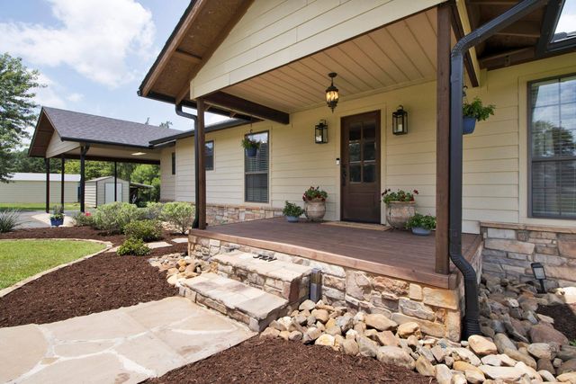 3721 Cooks Road, Marshall, TX 75670