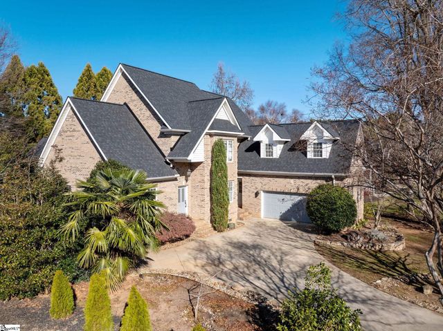 403 Mossy Ledge Lane, Simpsonville, SC 29681