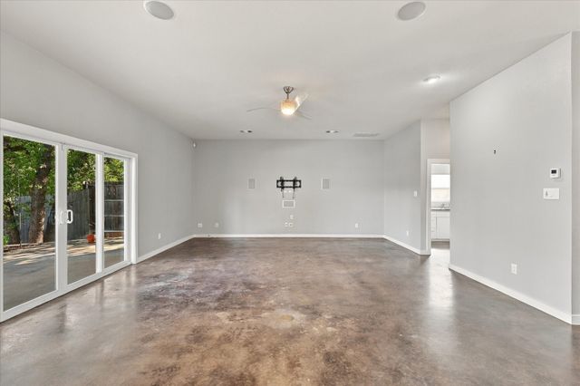 908 Idlewild Court, Highland Village, TX 75077