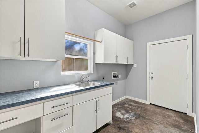 908 Idlewild Court, Highland Village, TX 75077