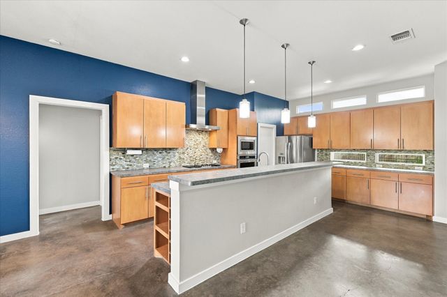 908 Idlewild Court, Highland Village, TX 75077
