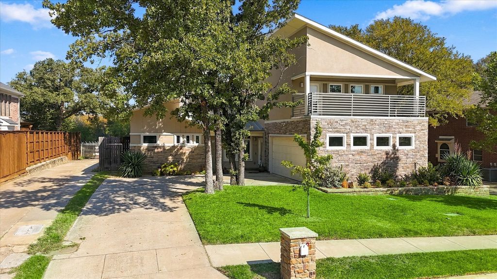 908 Idlewild Court, Highland Village, TX 75077