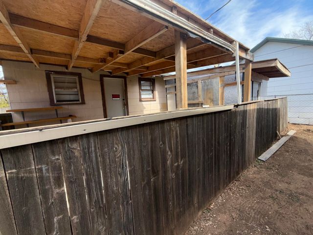 2320 21st Street, Lubbock, TX 79411