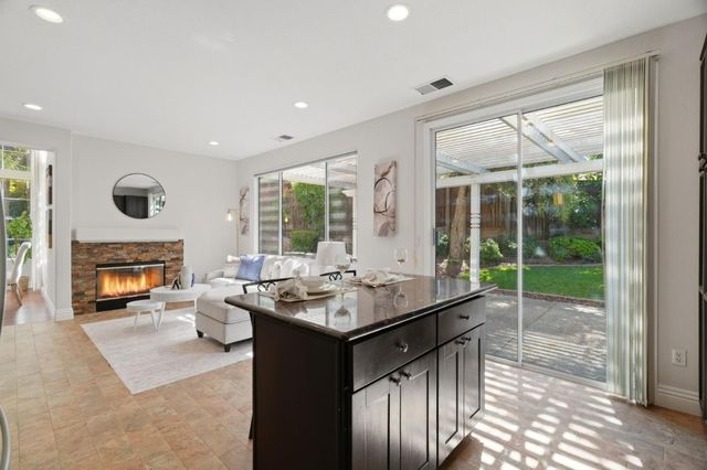 3286 Chateau Du Lac, San Jose, CA 95148