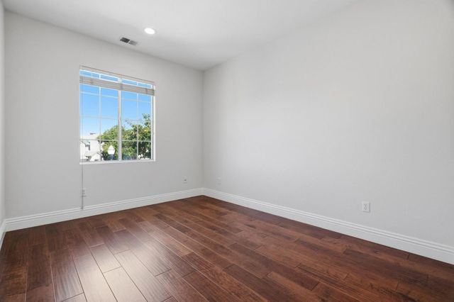 3286 Chateau Du Lac, San Jose, CA 95148