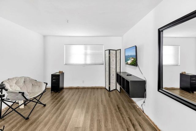 4770 NW 10th Ct 106, Plantation, FL 33313