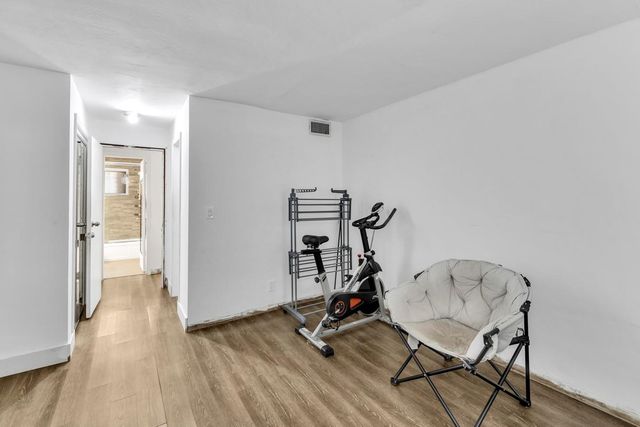 4770 NW 10th Ct 106, Plantation, FL 33313