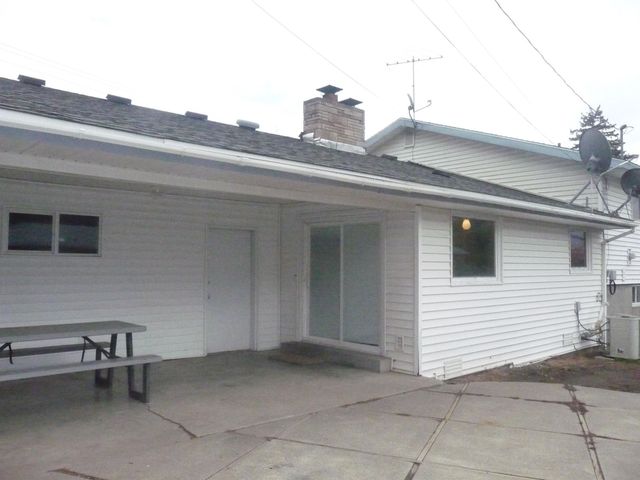 306 A St, Cheney, WA 99004