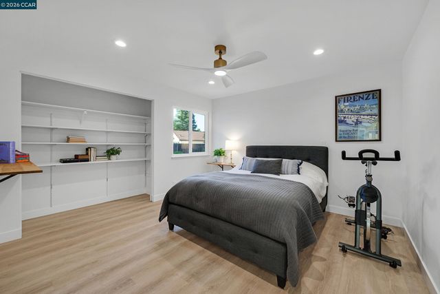 207 Normandy Ln, Walnut Creek, CA 94598