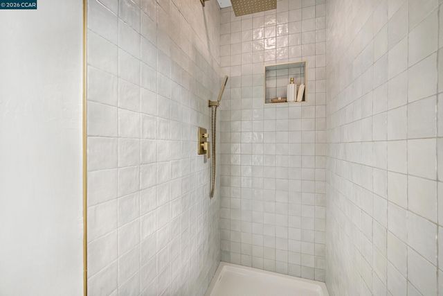 207 Normandy Ln, Walnut Creek, CA 94598