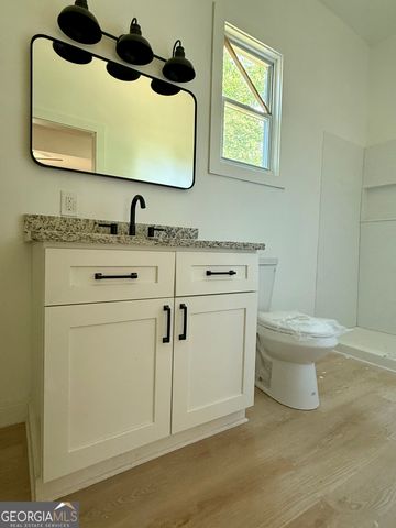 808 CENTER Street, Macon, GA 31217