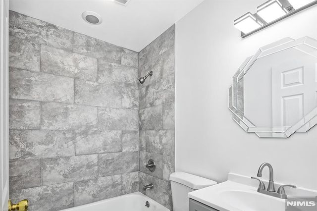 9-11 Madison Avenue 18, Paterson, NJ 07524