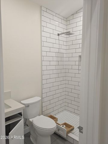 14339 W DESERT HILLS Drive B, Surprise, AZ 85379