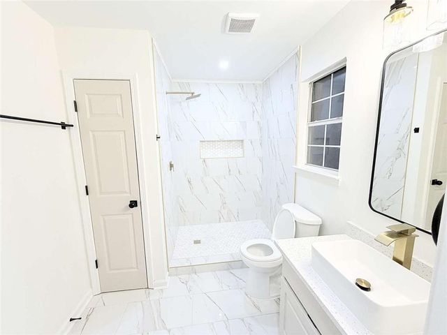 7027 Biscayne Boulevard, Rex, GA 30273