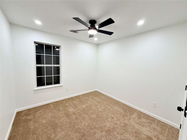 7027 Biscayne Boulevard, Rex, GA 30273