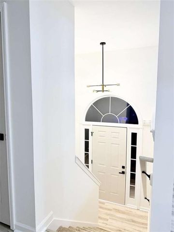 7027 Biscayne Boulevard, Rex, GA 30273