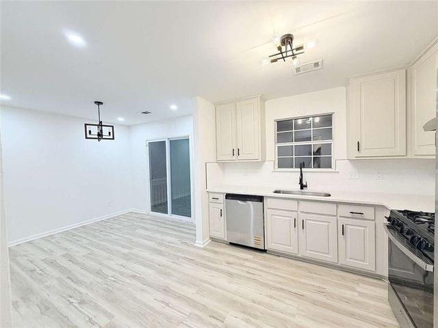 7027 Biscayne Boulevard, Rex, GA 30273