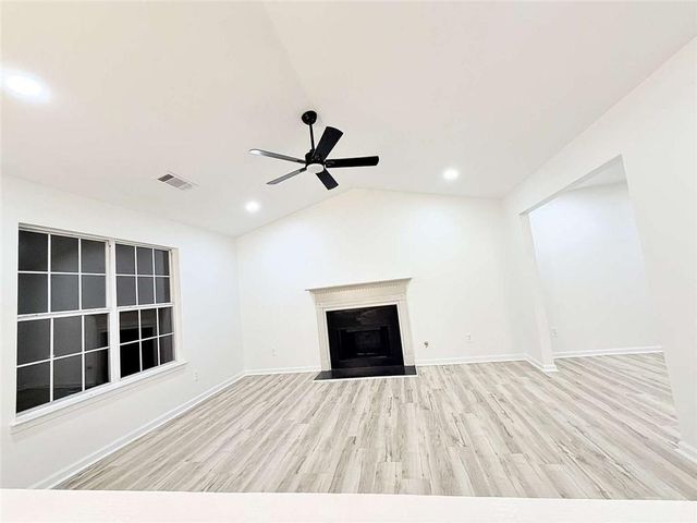 7027 Biscayne Boulevard, Rex, GA 30273