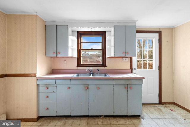 54 ATLANTIC AVE, Waretown, NJ 08758