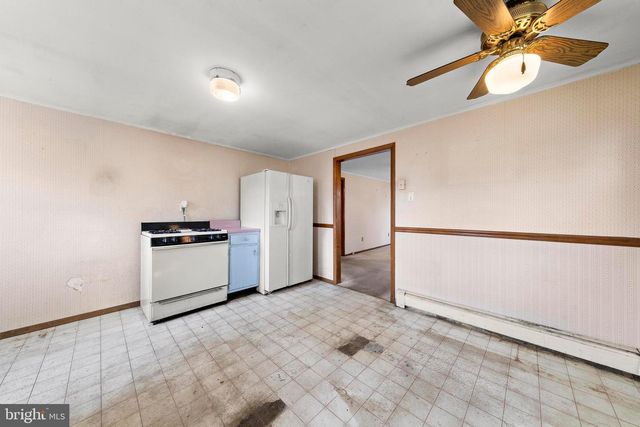 54 ATLANTIC AVE, Waretown, NJ 08758