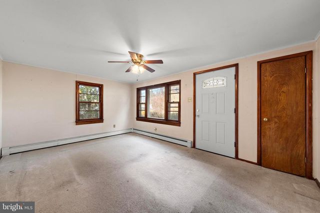 54 ATLANTIC AVE, Waretown, NJ 08758