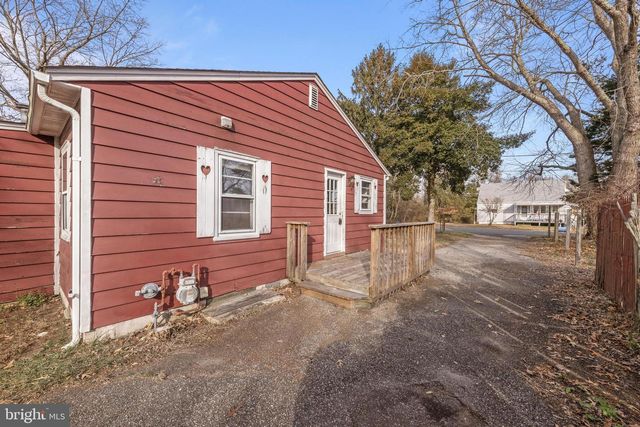 54 ATLANTIC AVE, Waretown, NJ 08758