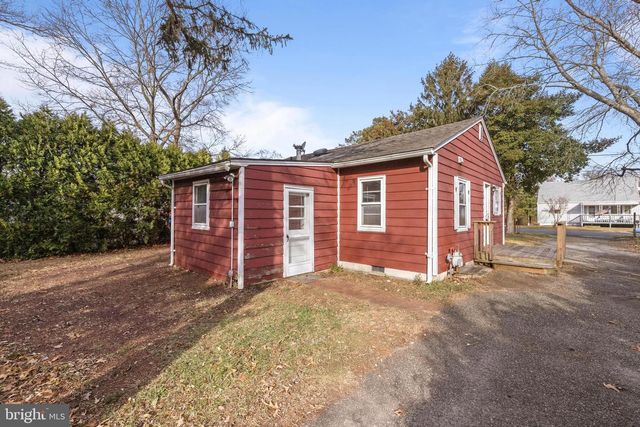 54 ATLANTIC AVE, Waretown, NJ 08758