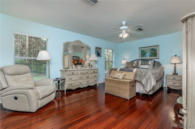 7 Maidenbush Court W, Homosassa, FL 34446