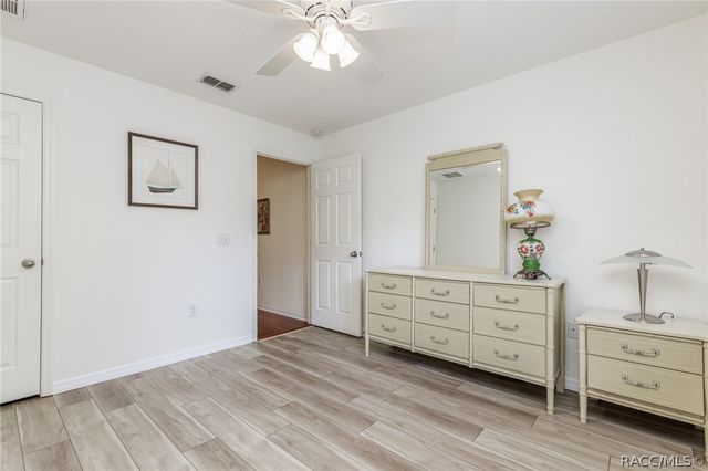 7 Maidenbush Court W, Homosassa, FL 34446