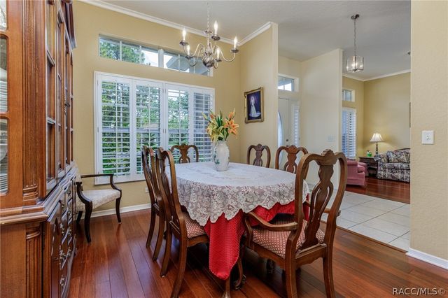 7 Maidenbush Court W, Homosassa, FL 34446