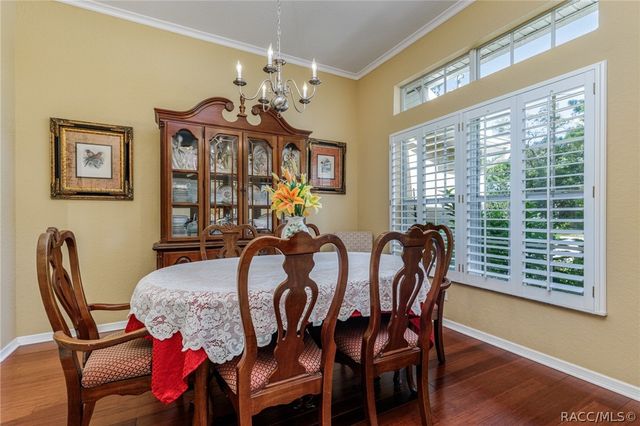 7 Maidenbush Court W, Homosassa, FL 34446