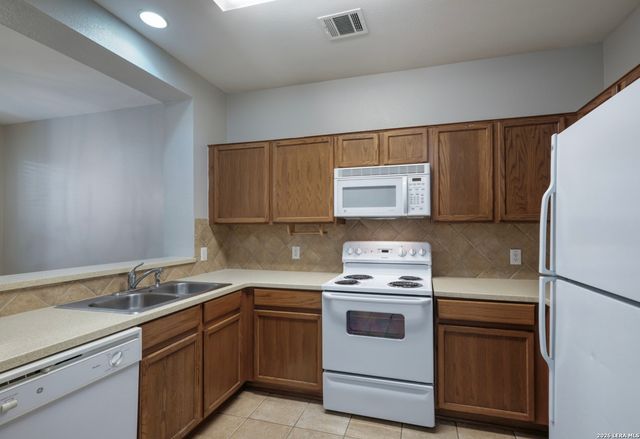 13428 Bristow Dawn, San Antonio, TX 78217