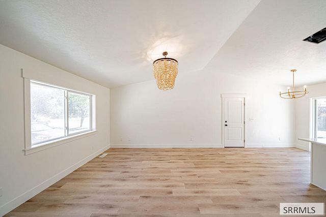 2901 Bliss Drive, Idaho Falls, ID 83401