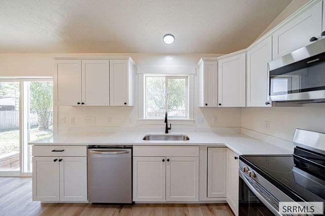 2901 Bliss Drive, Idaho Falls, ID 83401