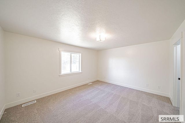 2901 Bliss Drive, Idaho Falls, ID 83401