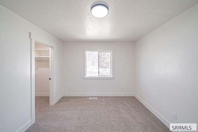 2901 Bliss Drive, Idaho Falls, ID 83401