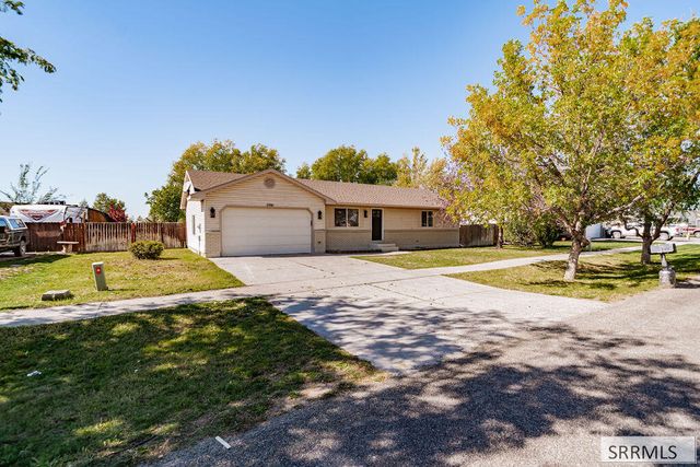 2901 Bliss Drive, Idaho Falls, ID 83401