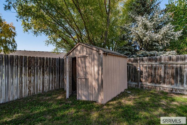 2901 Bliss Drive, Idaho Falls, ID 83401