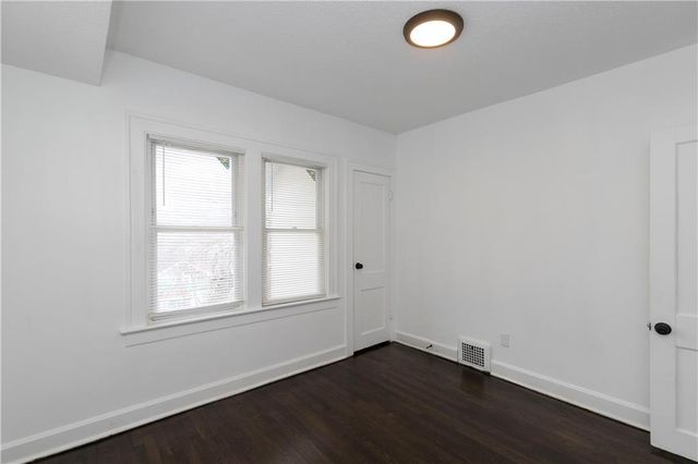 3717 Indiana Avenue, Kansas City, MO 64128