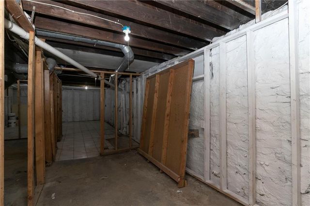 3717 Indiana Avenue, Kansas City, MO 64128