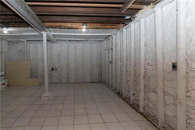 3717 Indiana Avenue, Kansas City, MO 64128