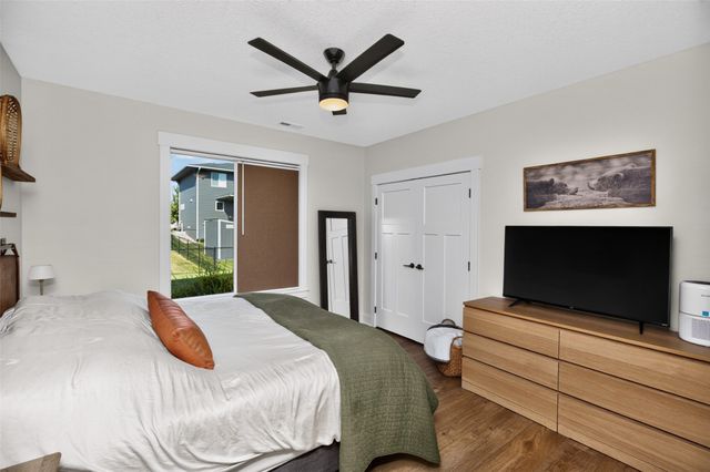 1904 SE Oliver Drive, Ankeny, IA 50021