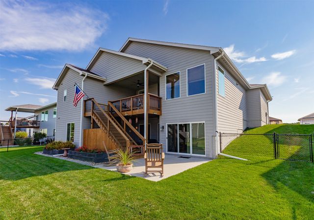 1904 SE Oliver Drive, Ankeny, IA 50021