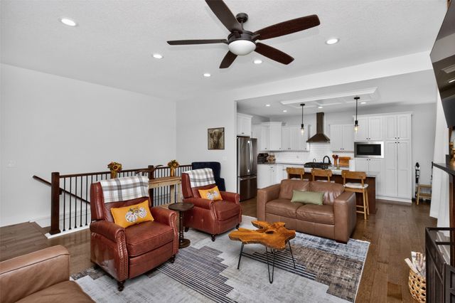 1904 SE Oliver Drive, Ankeny, IA 50021