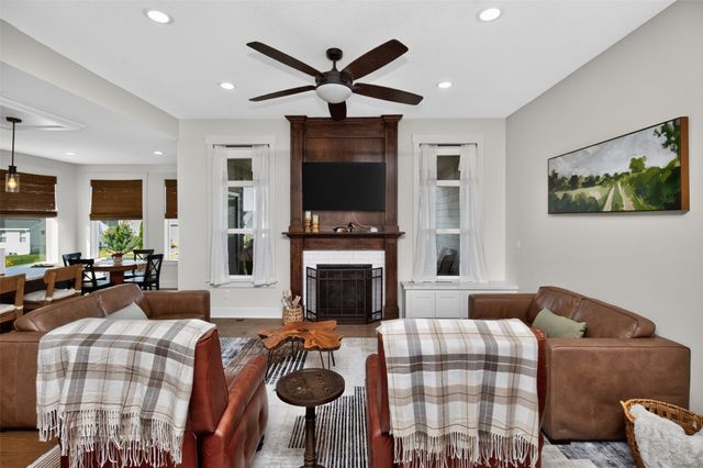 1904 SE Oliver Drive, Ankeny, IA 50021