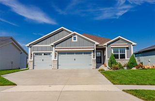 1904 SE Oliver Drive, Ankeny, IA 50021