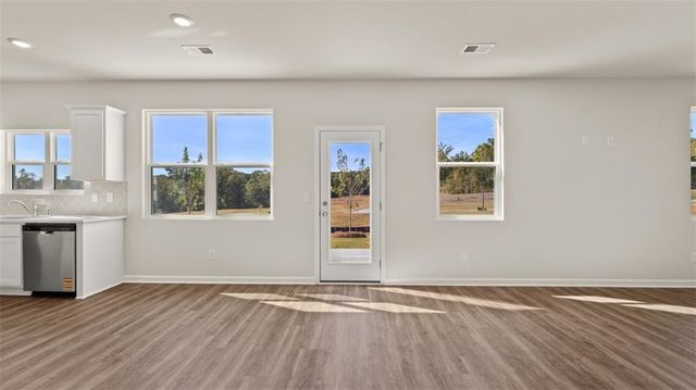 834 Trillium Drive, Locust Grove, GA 30248