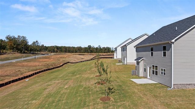 834 Trillium Drive, Locust Grove, GA 30248