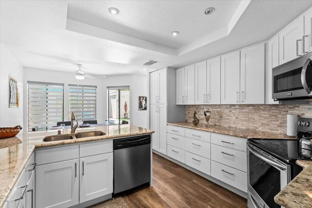 76919 Calle Mazatlan, La Quinta, CA 92253