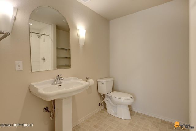 4742 Potter Crest Circle, Anchorage, AK 99516